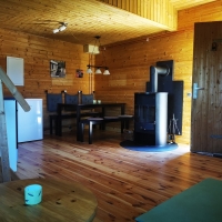 Essbereich mit Kaminofen