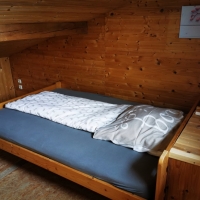 Schlafgalerie Bett rechts, 140 x 200cm